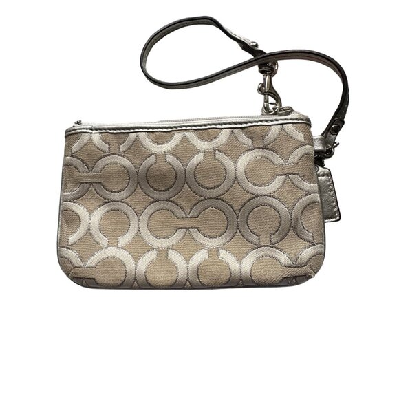 Coach Metallic Wristlet NWOT - Picture 3 of 4